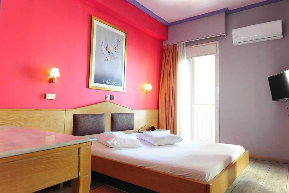 Eva Hotel Piraeus Exterior photo