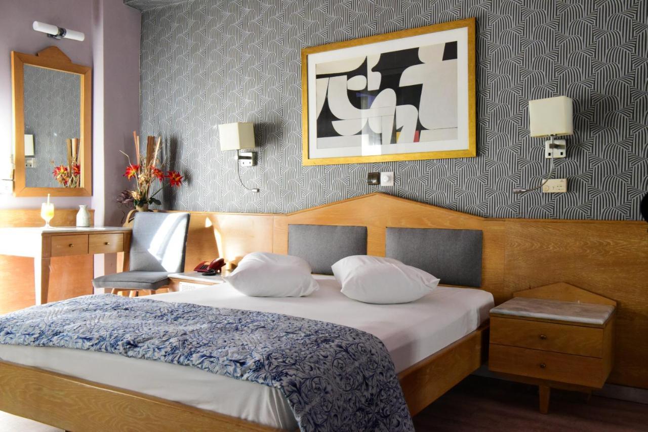 Eva Hotel Piraeus Exterior photo